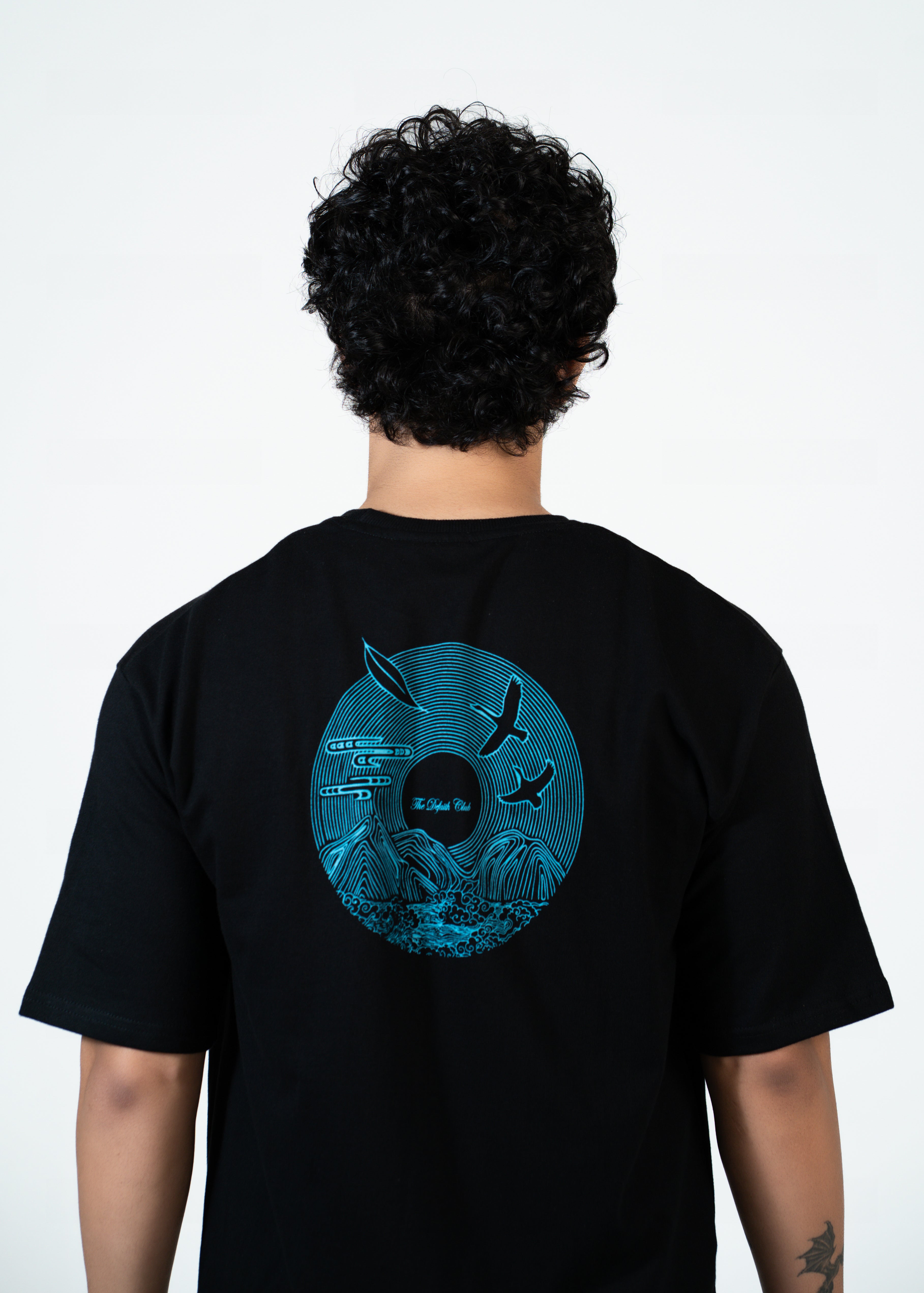 Symphony Of The World Oversized tee